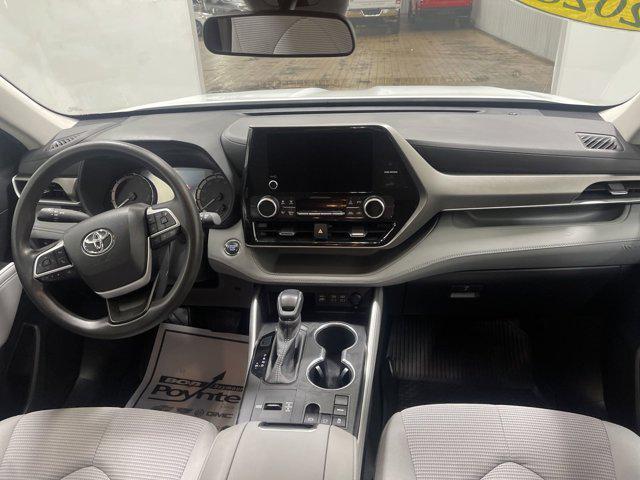 used 2023 Toyota Highlander car, priced at $33,990