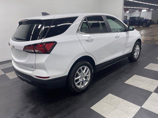 new 2024 Chevrolet Equinox car, priced at $30,890