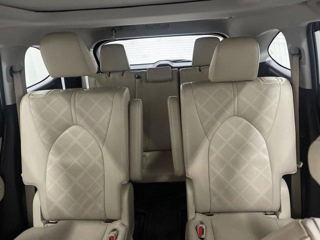 used 2021 Toyota Highlander car, priced at $36,777