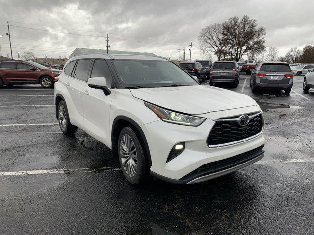 used 2021 Toyota Highlander car, priced at $37,990