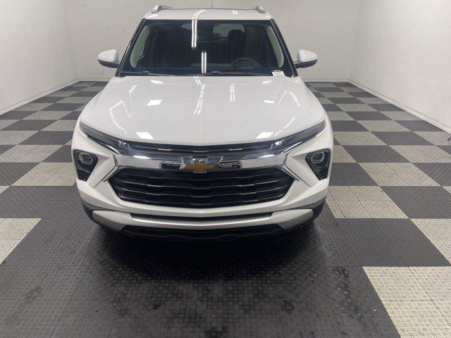 new 2025 Chevrolet TrailBlazer car, priced at $30,270