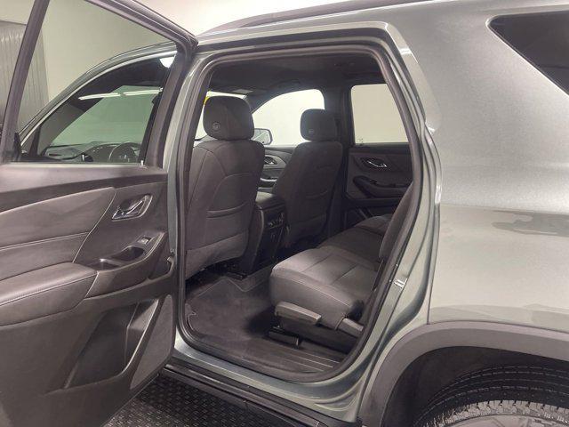 used 2023 Chevrolet Traverse car, priced at $30,990