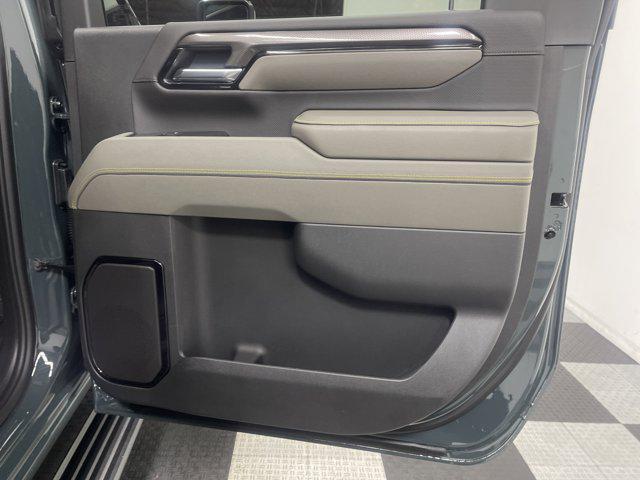 new 2025 Chevrolet Silverado 2500 car, priced at $79,950