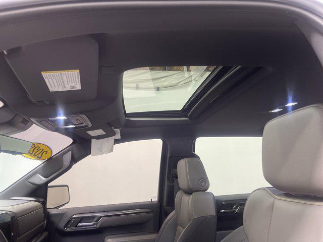 used 2022 Chevrolet Silverado 1500 car, priced at $55,990