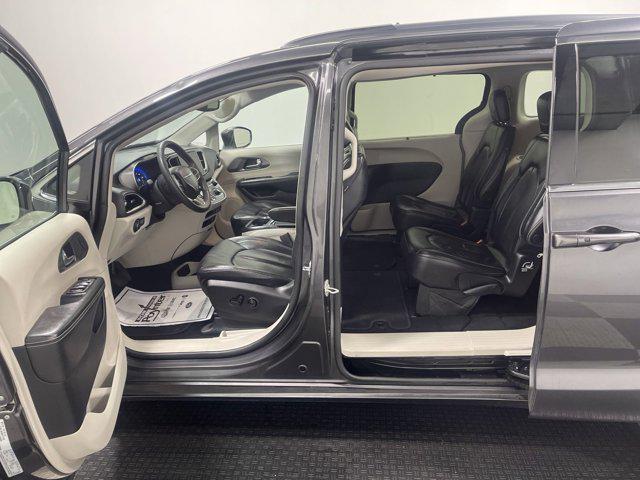 used 2022 Chrysler Pacifica car, priced at $21,777