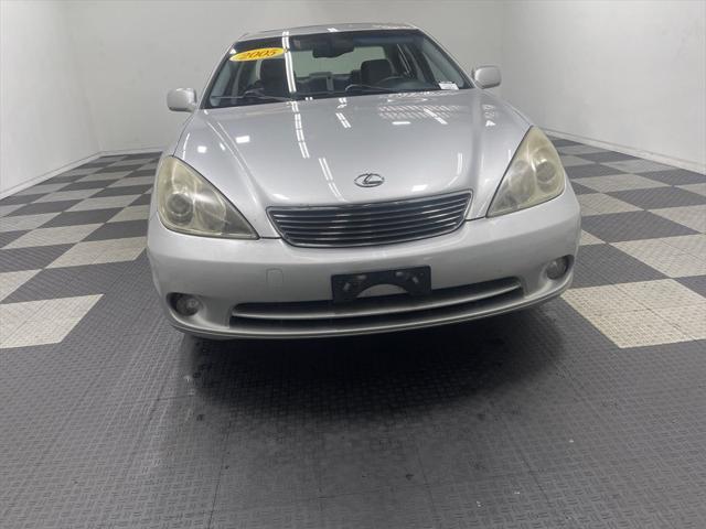 used 2005 Lexus ES 330 car, priced at $4,700