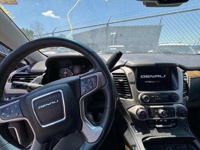 used 2017 GMC Yukon car