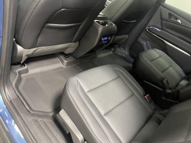 new 2026 Chevrolet Traverse car, priced at $42,120