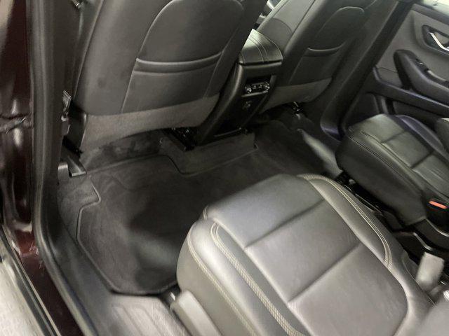 used 2022 Chevrolet Traverse car, priced at $28,222