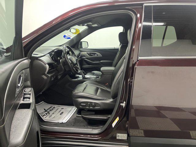 used 2022 Chevrolet Traverse car, priced at $28,222