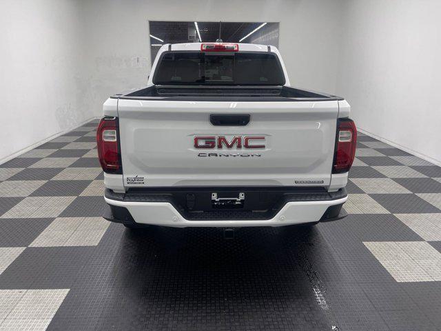 new 2024 GMC Canyon car, priced at $45,182