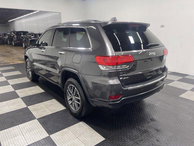 used 2017 Jeep Grand Cherokee car, priced at $17,444