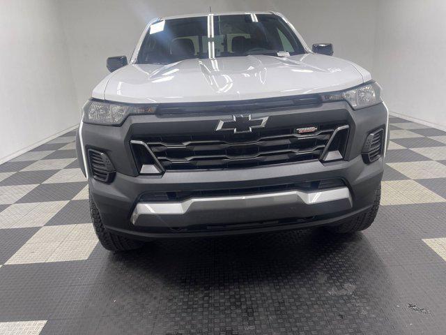 new 2025 Chevrolet Colorado car, priced at $47,290