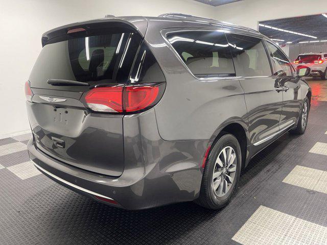 used 2020 Chrysler Pacifica car, priced at $24,444