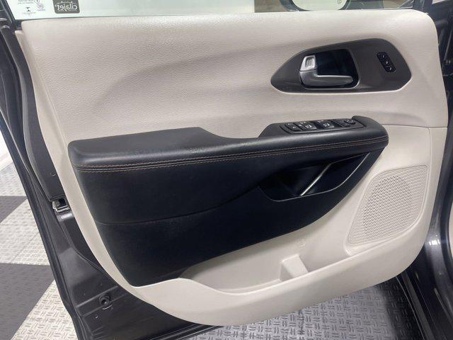 used 2020 Chrysler Pacifica car, priced at $24,444