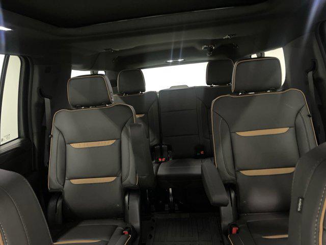 new 2024 GMC Yukon XL car, priced at $76,124