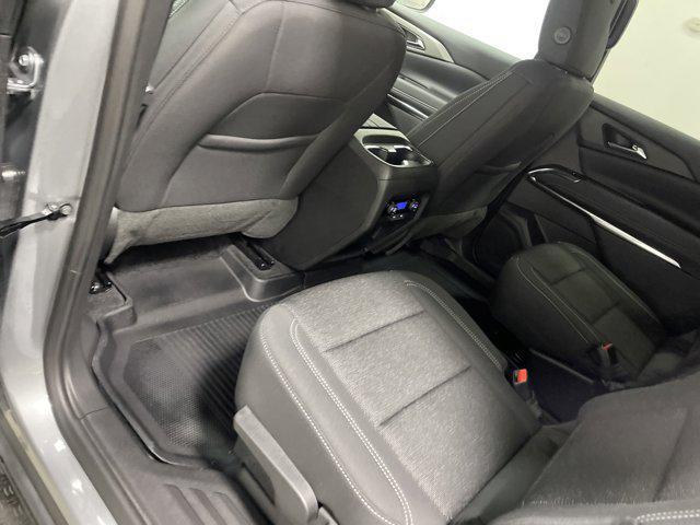 new 2025 Chevrolet Traverse car, priced at $43,045