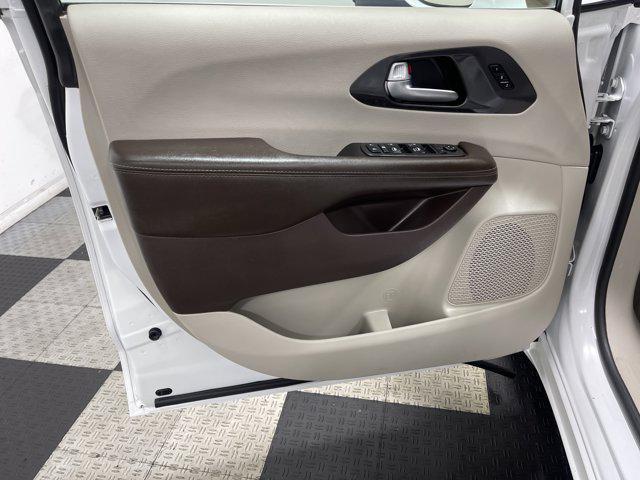 used 2020 Chrysler Pacifica car, priced at $16,444