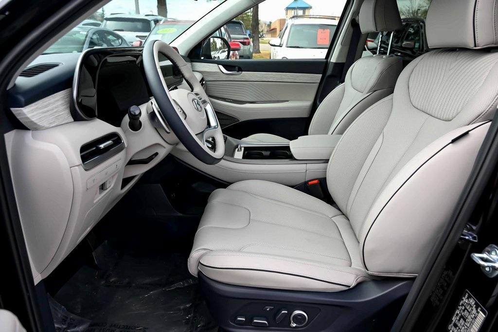 new 2025 Hyundai Palisade car, priced at $50,570