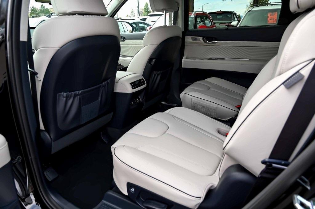 new 2025 Hyundai Palisade car, priced at $50,570