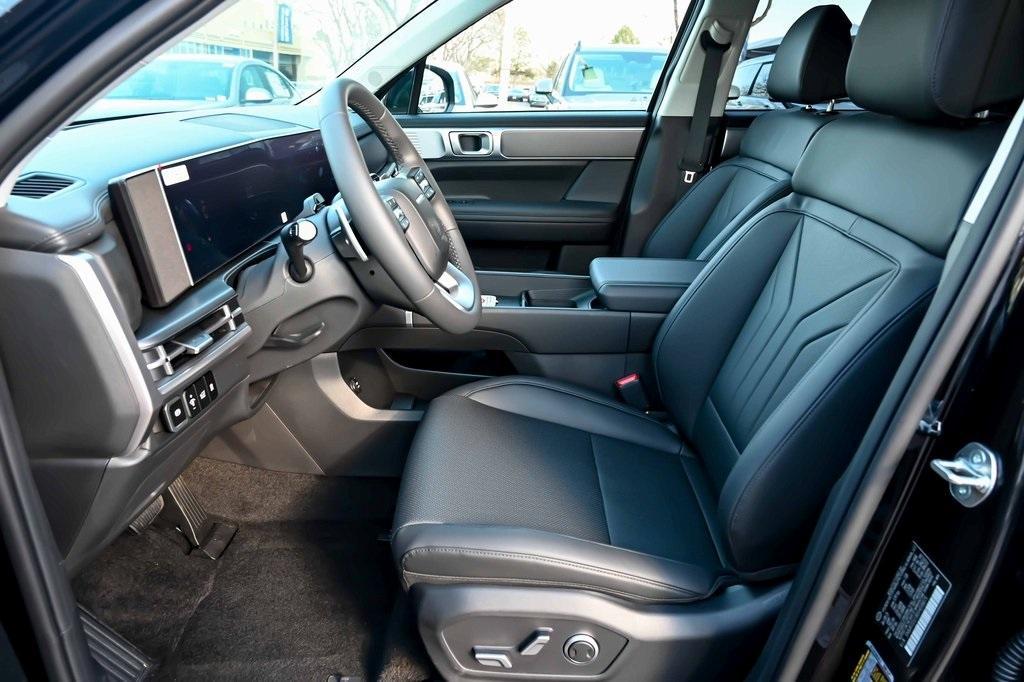 new 2025 Hyundai SANTA FE HEV car, priced at $38,460