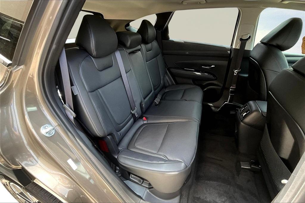 new 2025 Hyundai TUCSON Hybrid car, priced at $40,885