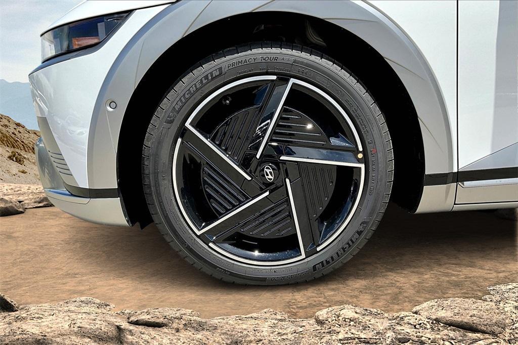 new 2025 Hyundai IONIQ 5 car, priced at $57,730
