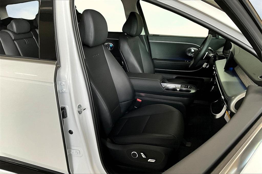 new 2026 Hyundai IONIQ 9 car, priced at $63,775