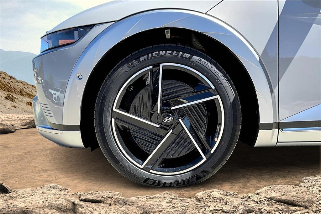 new 2025 Hyundai IONIQ 5 car, priced at $58,235