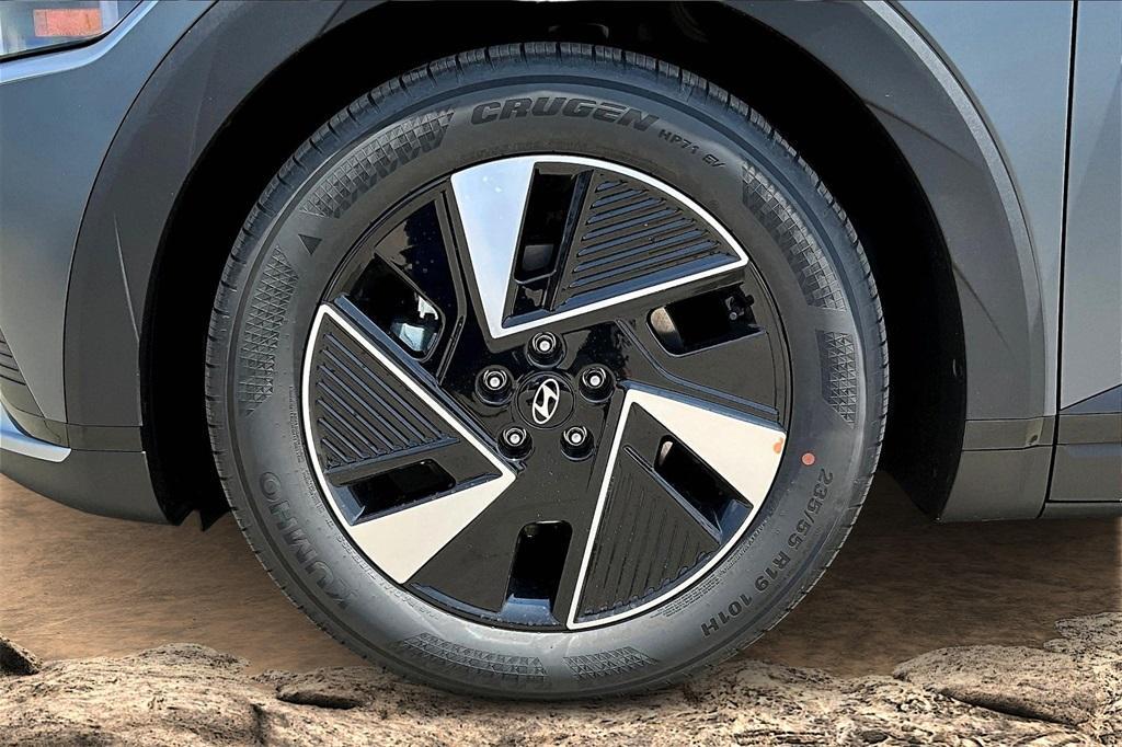 new 2025 Hyundai IONIQ 5 car, priced at $54,215