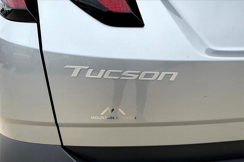 new 2025 Hyundai Tucson car, priced at $31,195