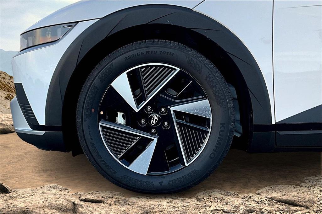 new 2025 Hyundai IONIQ 5 car, priced at $43,720