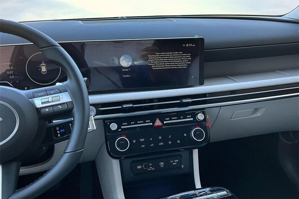 new 2025 Hyundai TUCSON Hybrid car, priced at $33,240