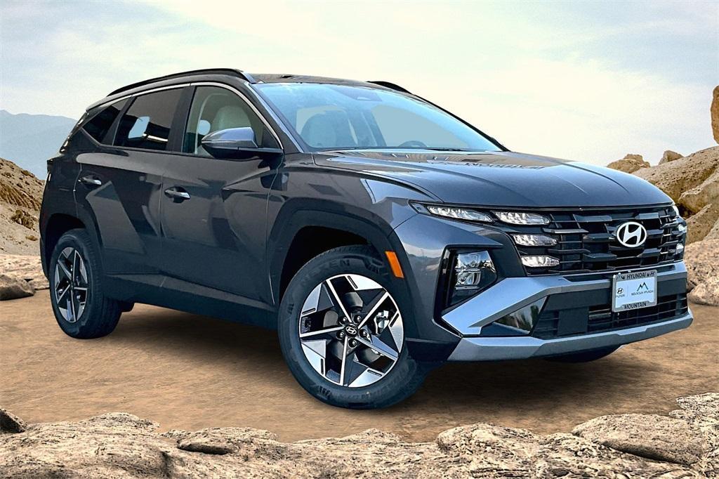 new 2025 Hyundai TUCSON Hybrid car, priced at $33,240