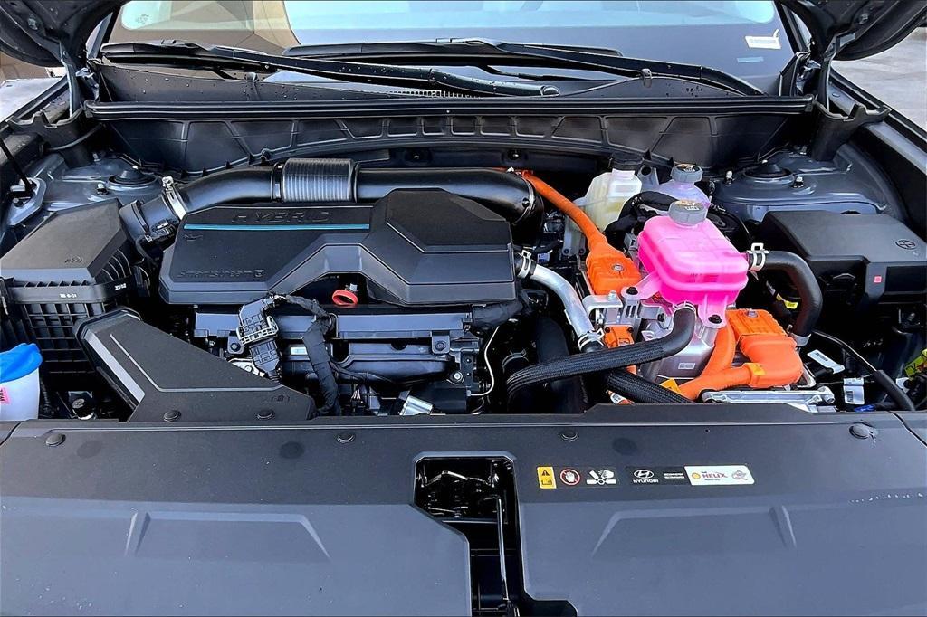 new 2025 Hyundai TUCSON Hybrid car, priced at $33,240