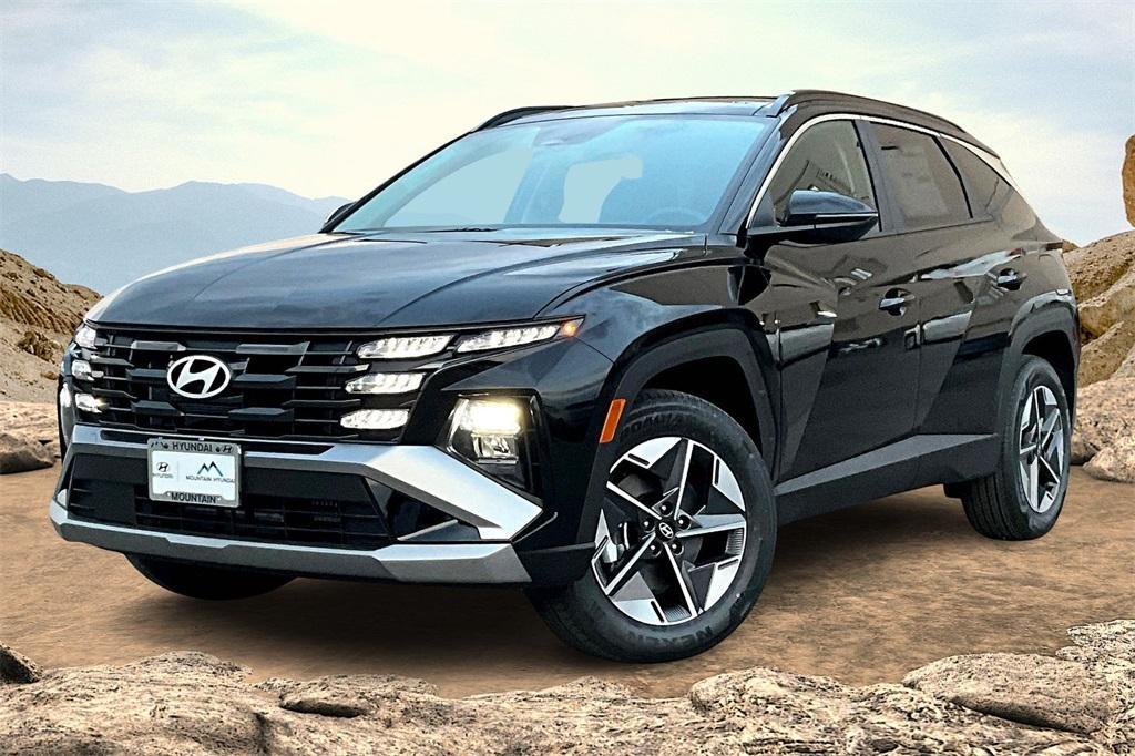 new 2025 Hyundai TUCSON Hybrid car, priced at $33,240