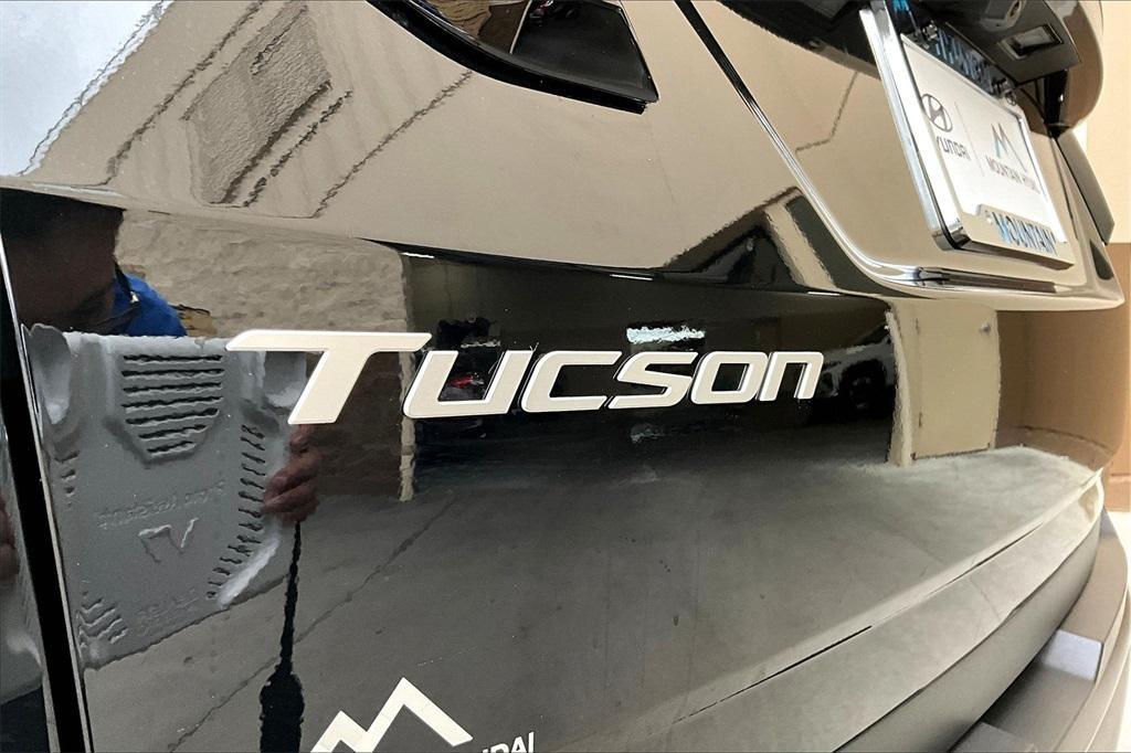 new 2025 Hyundai Tucson car, priced at $33,600