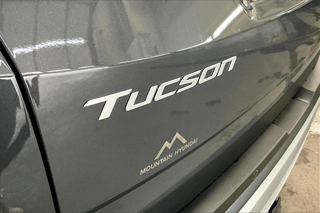 new 2025 Hyundai Tucson car, priced at $37,310