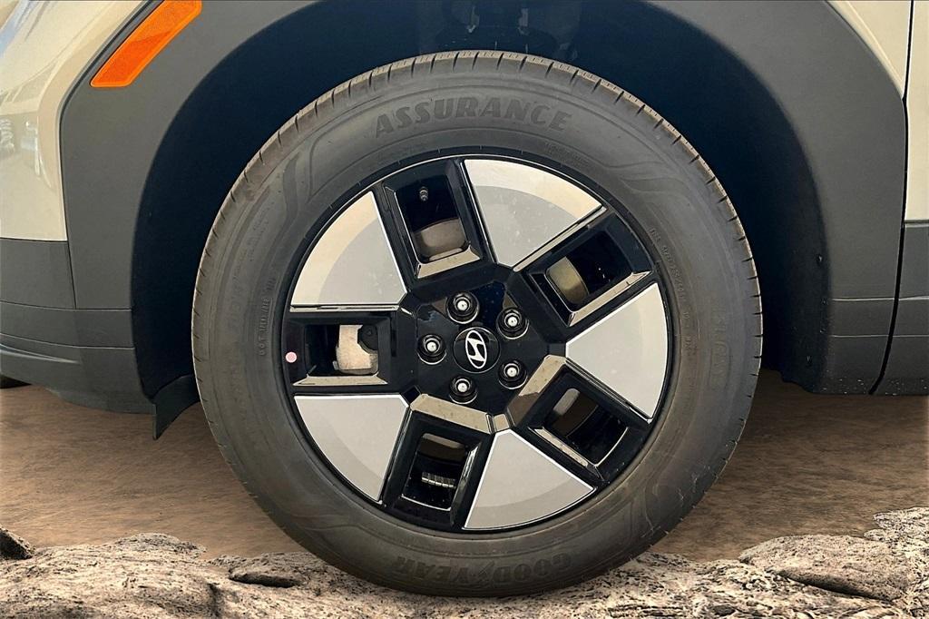 new 2025 Hyundai SANTA FE HEV car, priced at $35,655