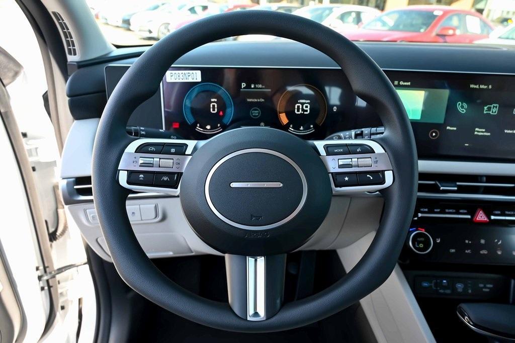 new 2025 Hyundai Tucson car, priced at $31,475