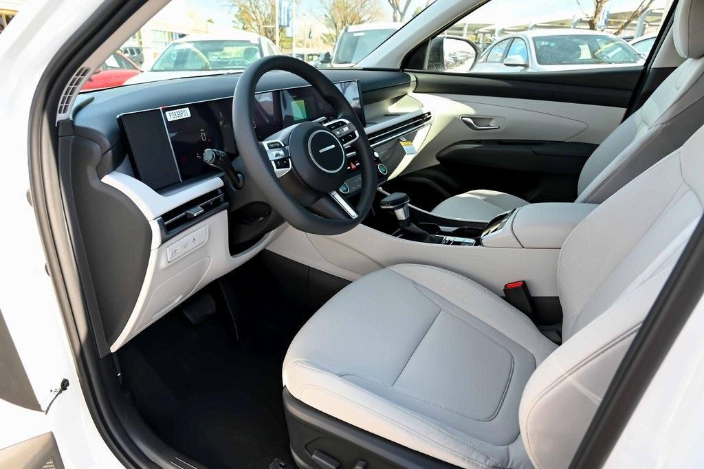 new 2025 Hyundai Tucson car, priced at $31,475