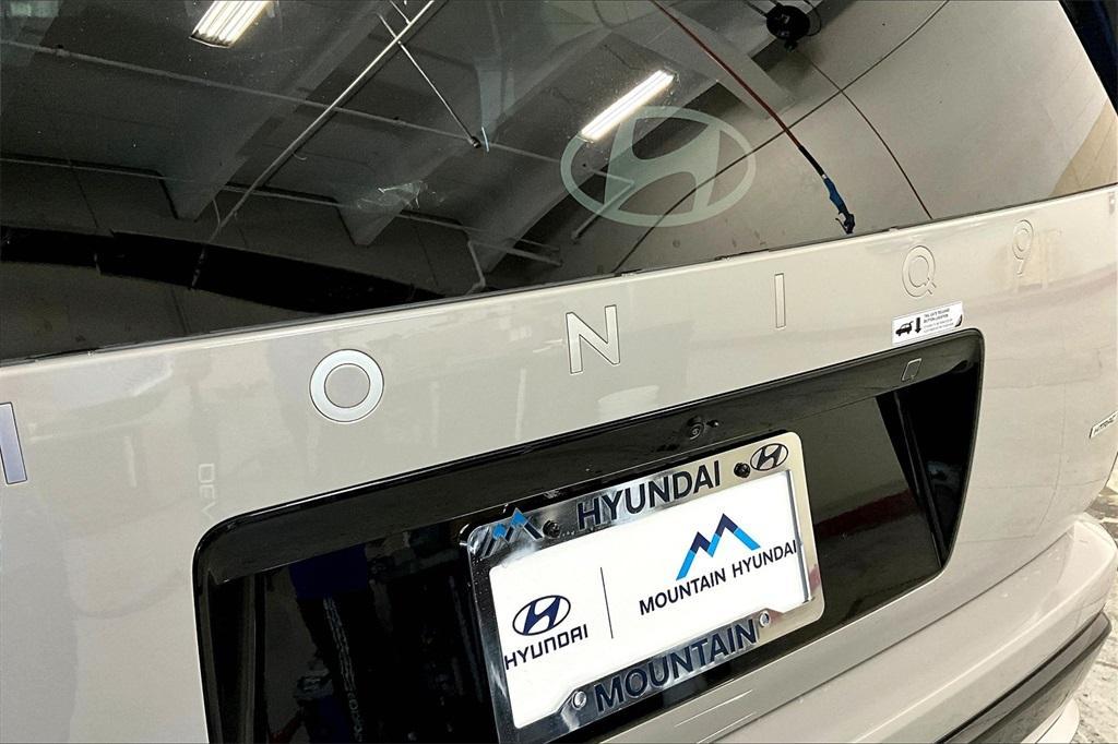 new 2026 Hyundai IONIQ 9 car, priced at $64,545