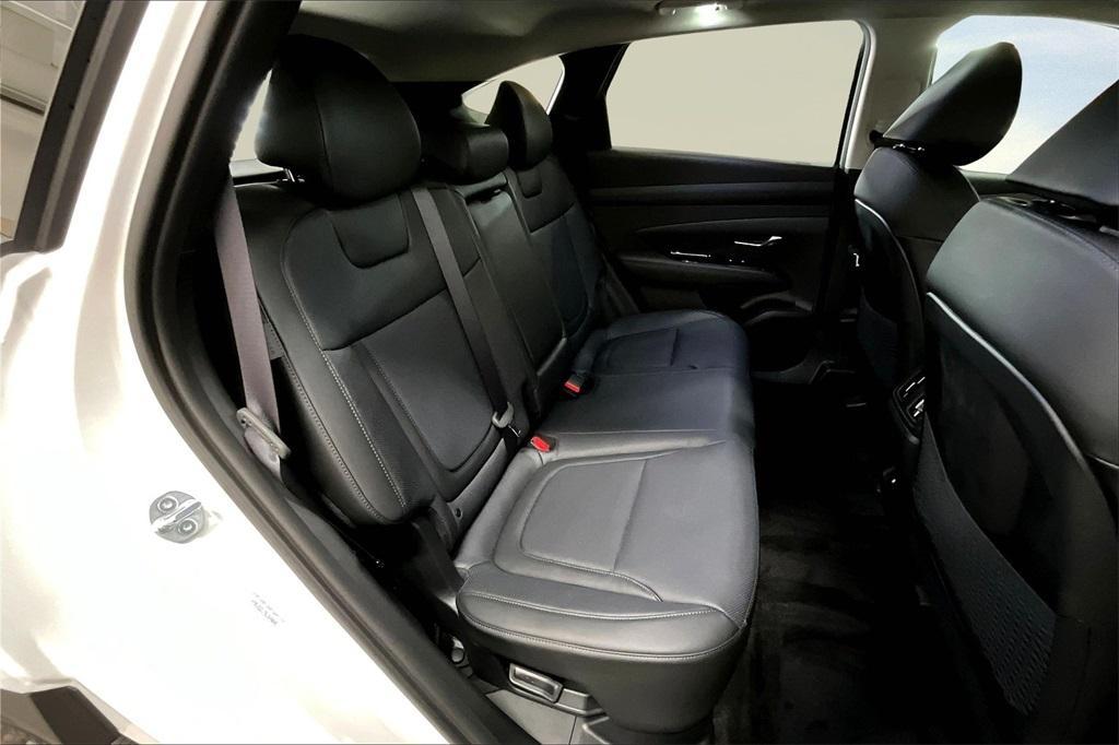 new 2025 Hyundai TUCSON Hybrid car, priced at $40,580