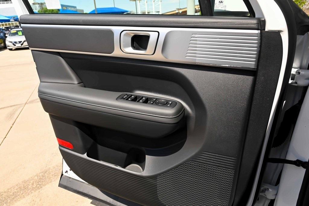 new 2025 Hyundai Santa Fe car, priced at $37,749
