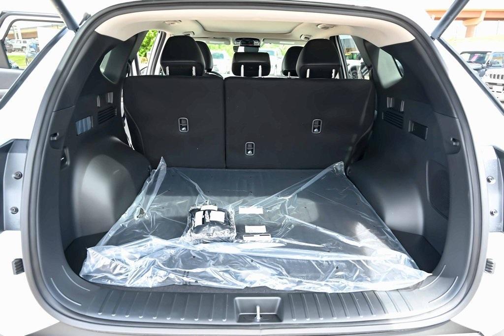 new 2025 Hyundai TUCSON Plug-In Hybrid car, priced at $48,300