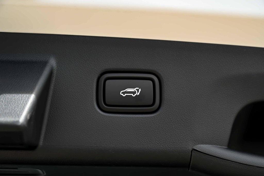 new 2025 Hyundai TUCSON Plug-In Hybrid car, priced at $48,300