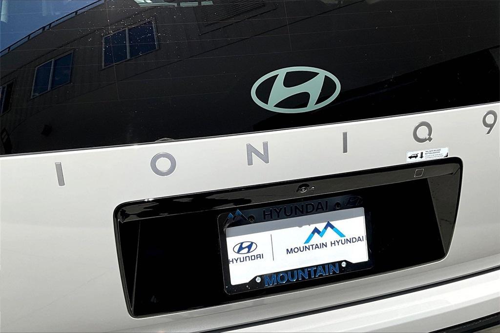 new 2026 Hyundai IONIQ 9 car, priced at $64,545