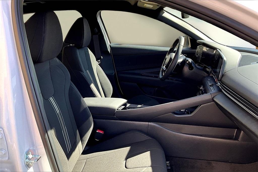 new 2025 Hyundai ELANTRA HEV car, priced at $27,090