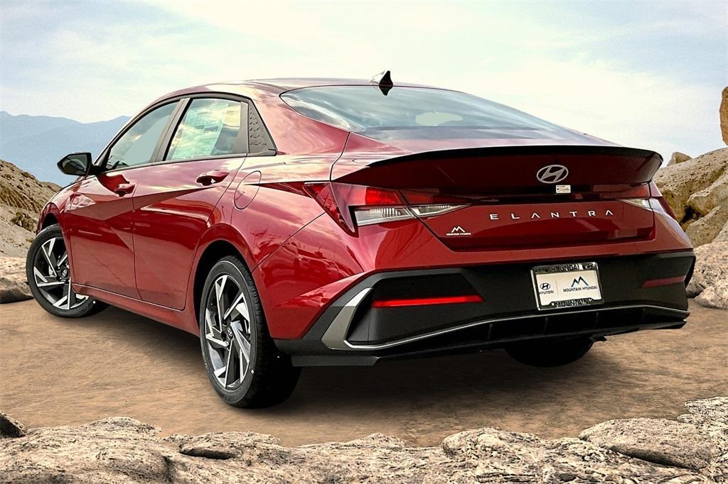 new 2025 Hyundai Elantra car, priced at $21,815