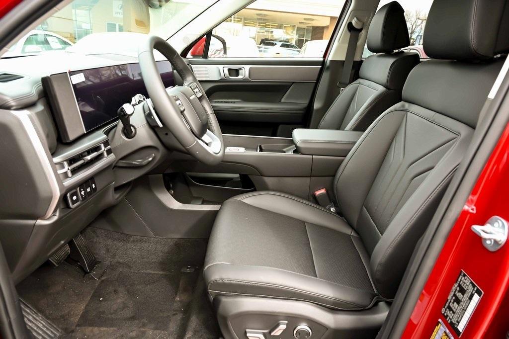 new 2025 Hyundai Santa Fe car, priced at $37,834
